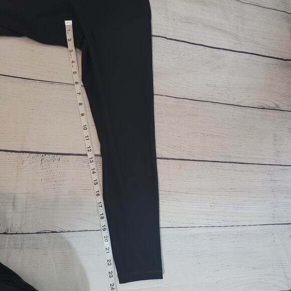 Everlane Size M ReNew Black Ankle Leggings Classic Essential Capsule Sustainable - Picture 5 of 8